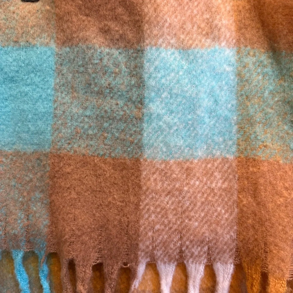 Shiraleah of Chicago Large Multicolor Checkered Fringe Scarf - Picture 9 of 9